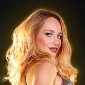 Meet your Posher, Simone